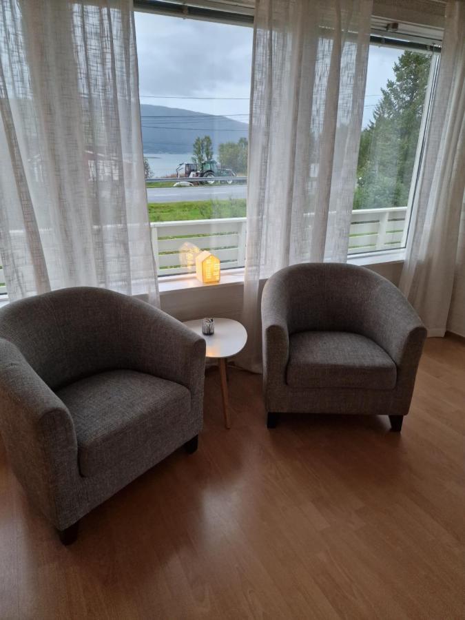 Warm And Cozy Cottage, Great Location Kvaloya Extérieur photo